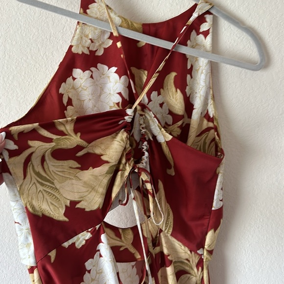 ASOS DESIGN knot front satin midi dress with tie back detail - Picture 5 of 7